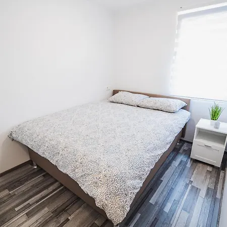 Cuderland - Petra Kobarid