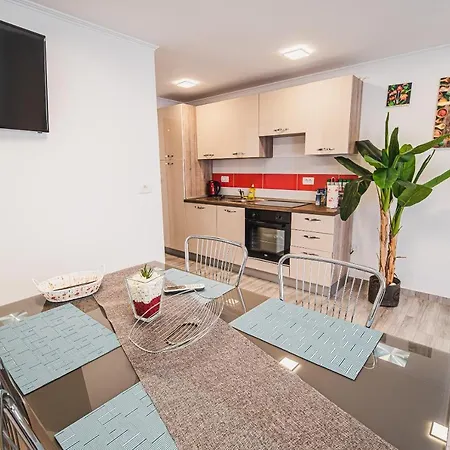 Cuderland - Petra Kobarid