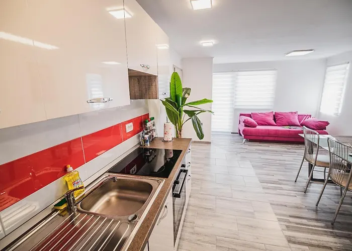 Cuderland - Petra * קובאריד